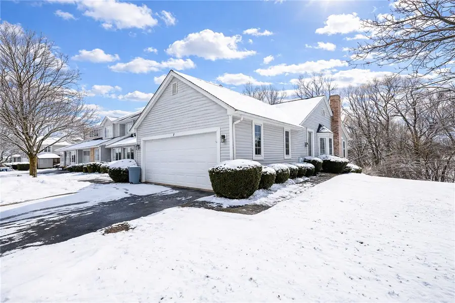 1 Chenin Run, Fairport, NY 14450 - #2