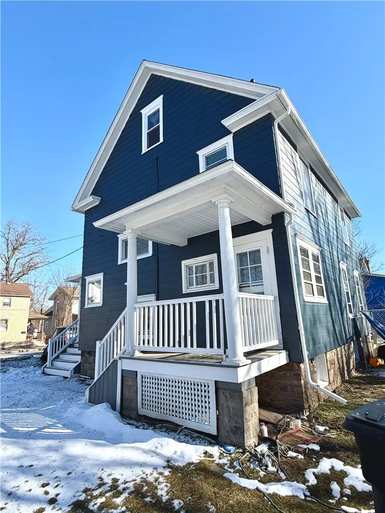 910 S Main Street, Medina, NY 14103 - #3