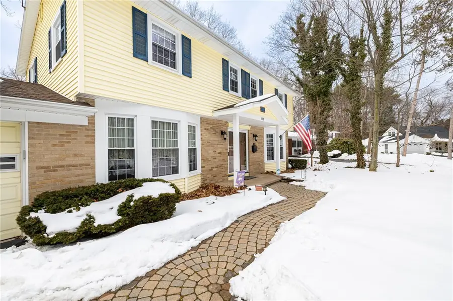 190 Courtly Circle, Rochester, NY 14615 - #2