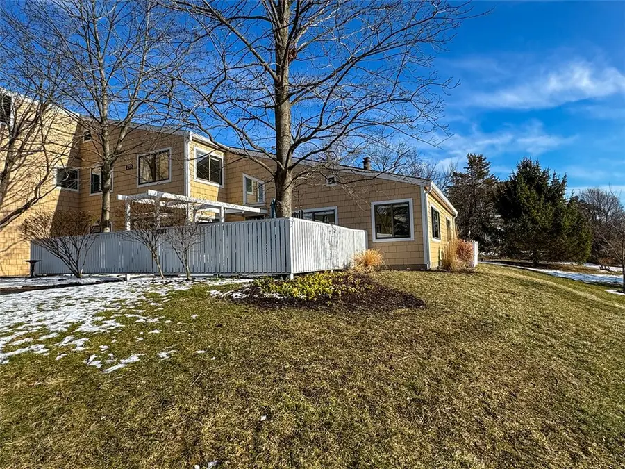 211 Strawberry Hill Circle #2, Ithaca, NY 14850 - #3