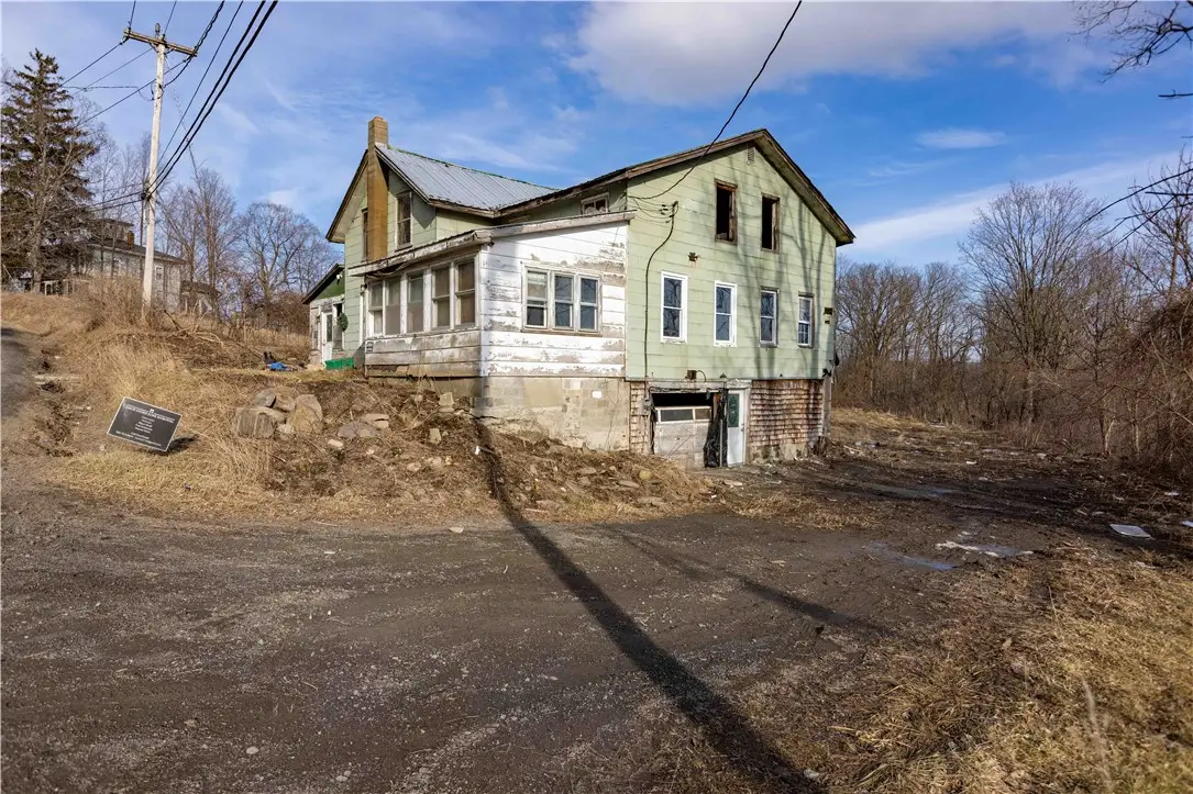 1195 W Swamp Road #1, Middlesex, NY 14507 - #1