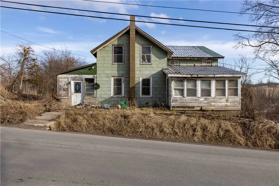 1195 W Swamp Road #1, Middlesex, NY 14507 - #2