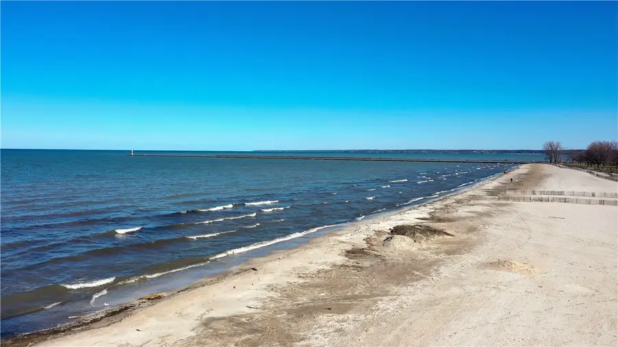 425 B Beach Avenue, Rochester, NY 14612 - #2