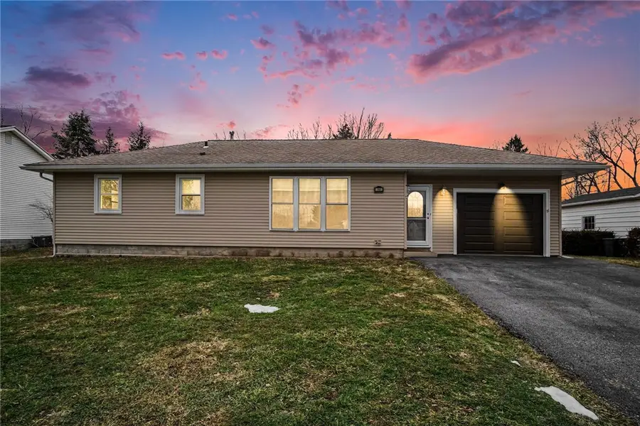 32 Tandoi Drive, Rochester, NY 14624 - #2