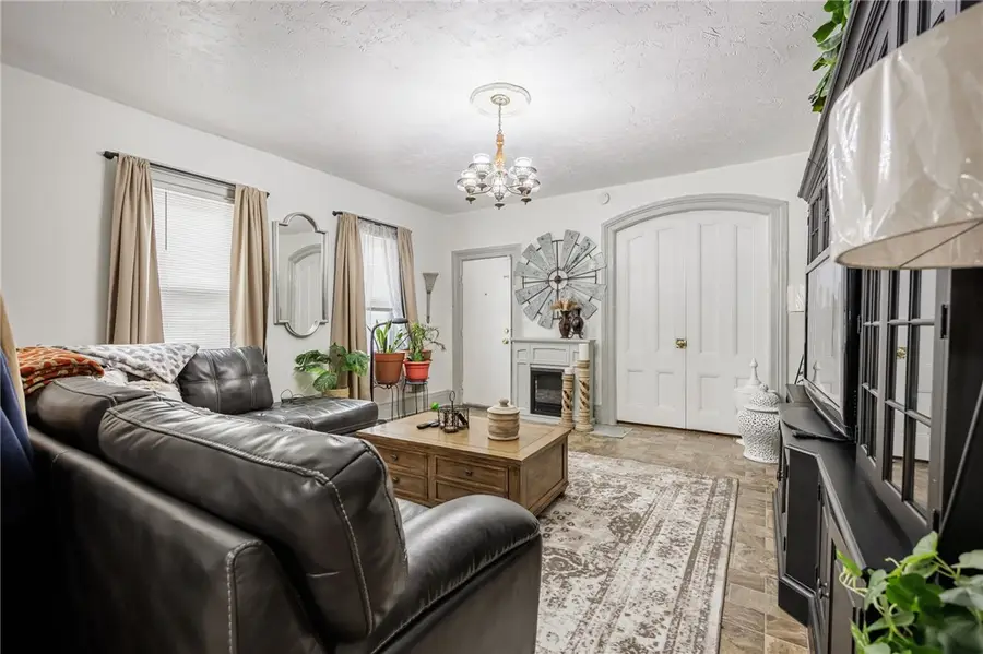 540 Maple Street, Rochester, NY 14611 - #3