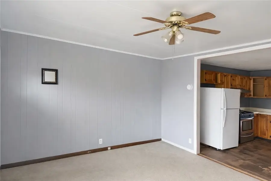 207 Chambers Street, Catlin, NY 14812 - #3