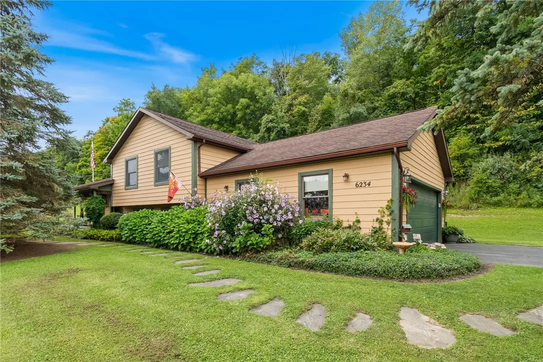 6234 County Rd 32 Road, Canandaigua, NY 14424 - #1