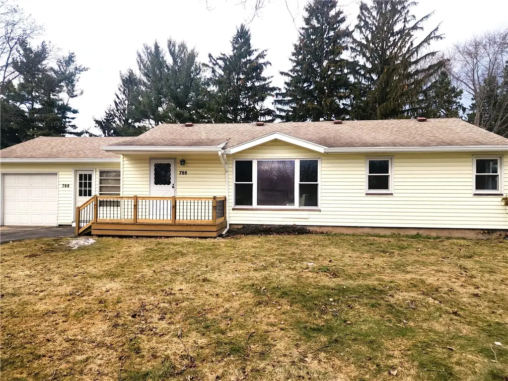 788 Embury Road, Penfield, NY 14526 - #1