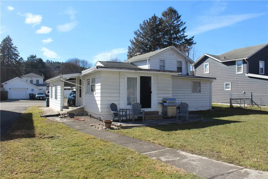 904 Magee Street, Watkins Glen, NY 14891 - #2