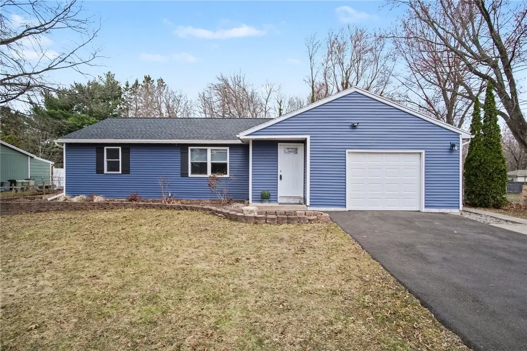 816 Klem Rd, Webster, NY 14580 - #1