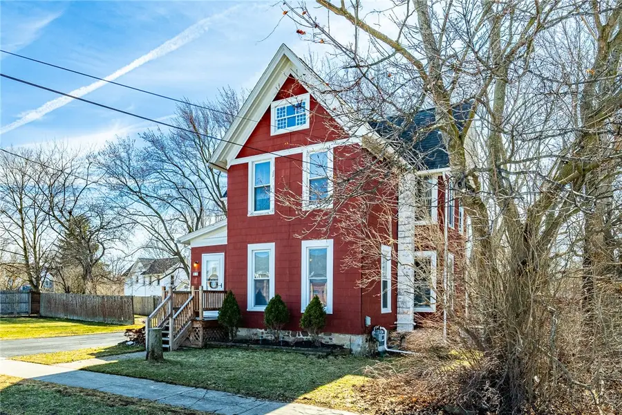 11 Hunter Street, Bergen, NY 14416 - #3