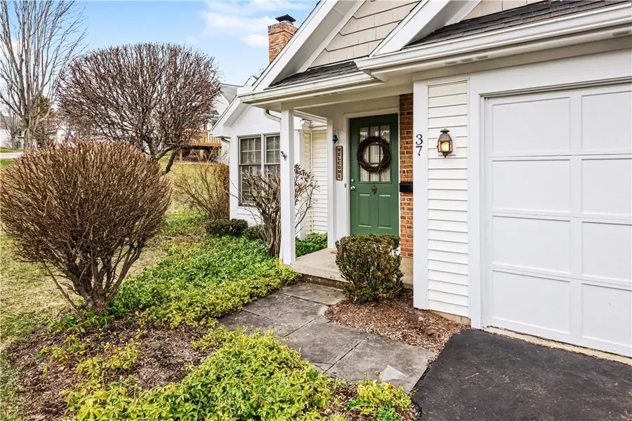 37 Genesee View Trail, Rochester, NY 14623 - #2