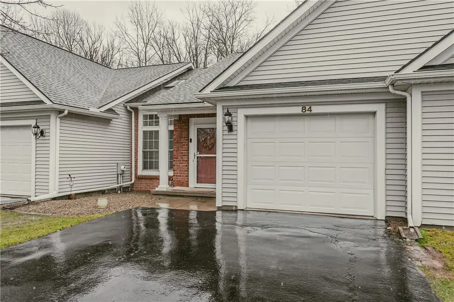 84 Amberwood Place, Rochester, NY 14626 - #2