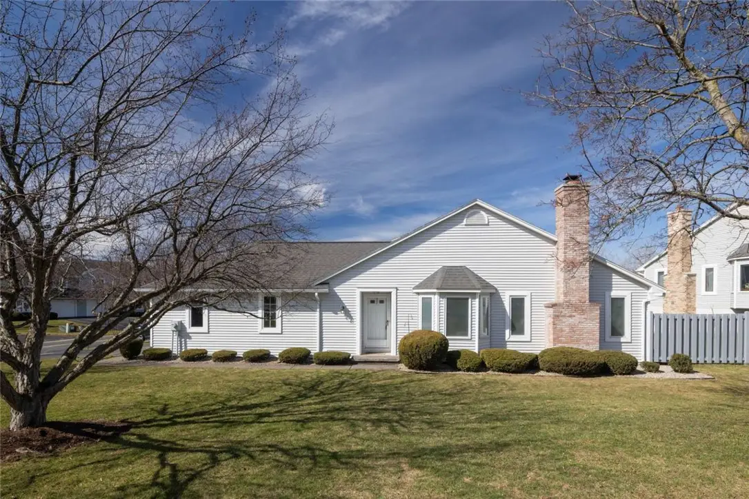 60 Chenin Run, Fairport, NY 14450 - #1