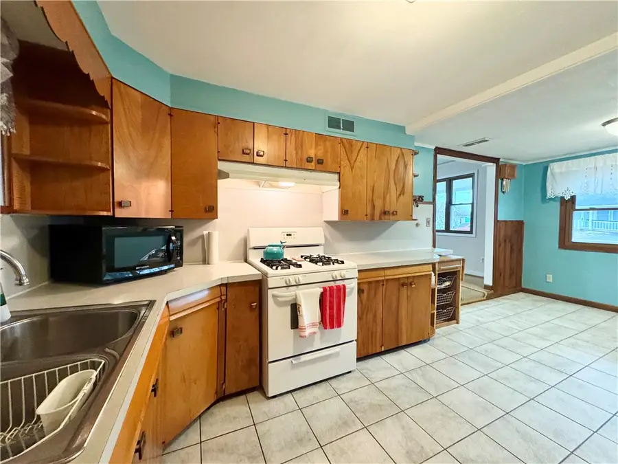 43 Fleming Street, Auburn, NY 13021 - #3