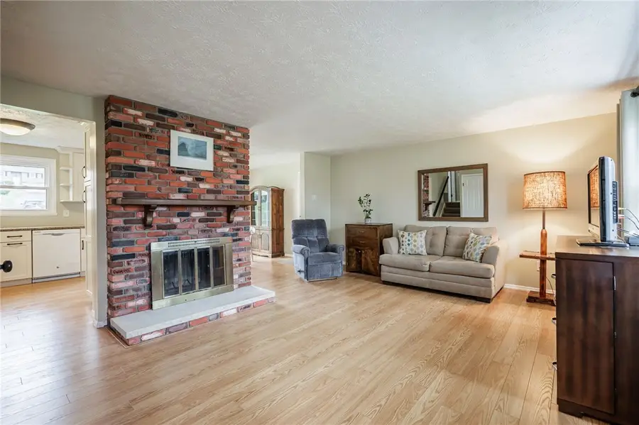 1783 Erie Station Road, Henrietta, NY 14467 - #2