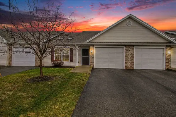 224 Rayfield Cir, Webster, NY 14580