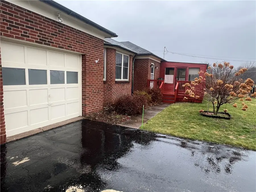 381 S Union Street, Spencerport, NY 14559 - #2