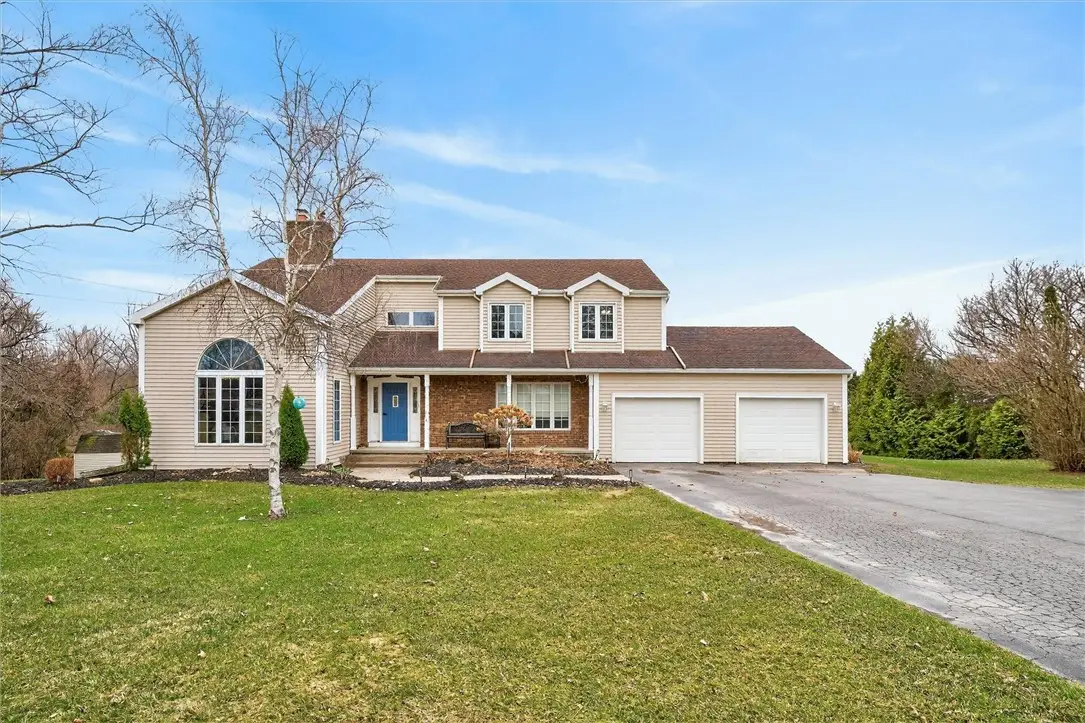 7475 Gauss Rd, Bloomfield, NY 14469 - #1