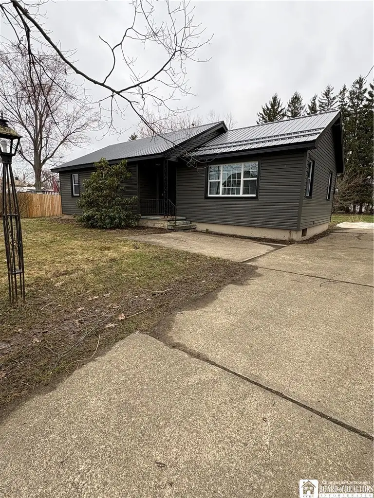 32 Chautauqua Street, Fredonia, NY 14063 - #2