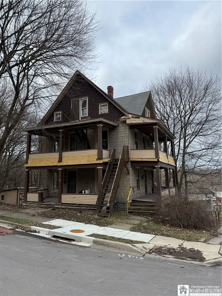 43 Barrows Street, Jamestown, NY 14701 - #1