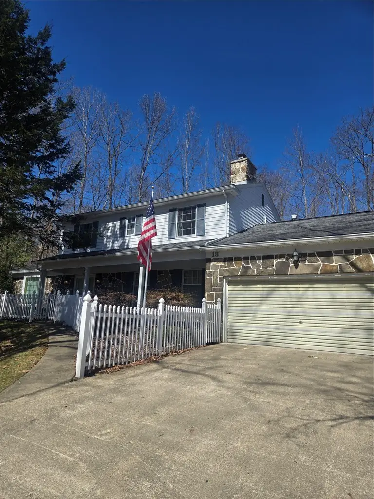 13 Knollbrook Lane E, Painted Post, NY 14870 - #3