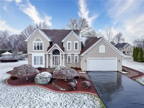 95 Guygrace Lane, Webster, NY 14580