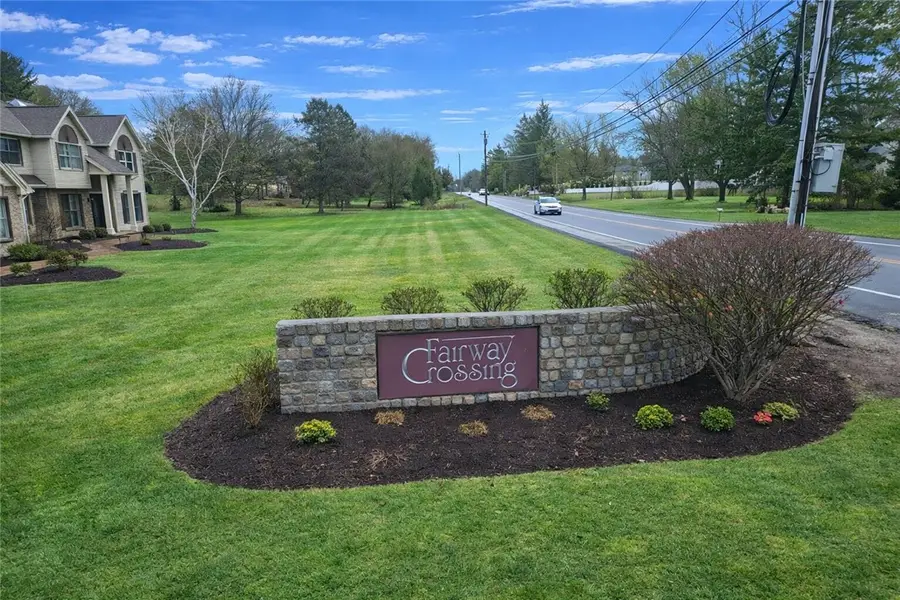 3 Fairway Crossing, Pittsford, NY 14534 - #3