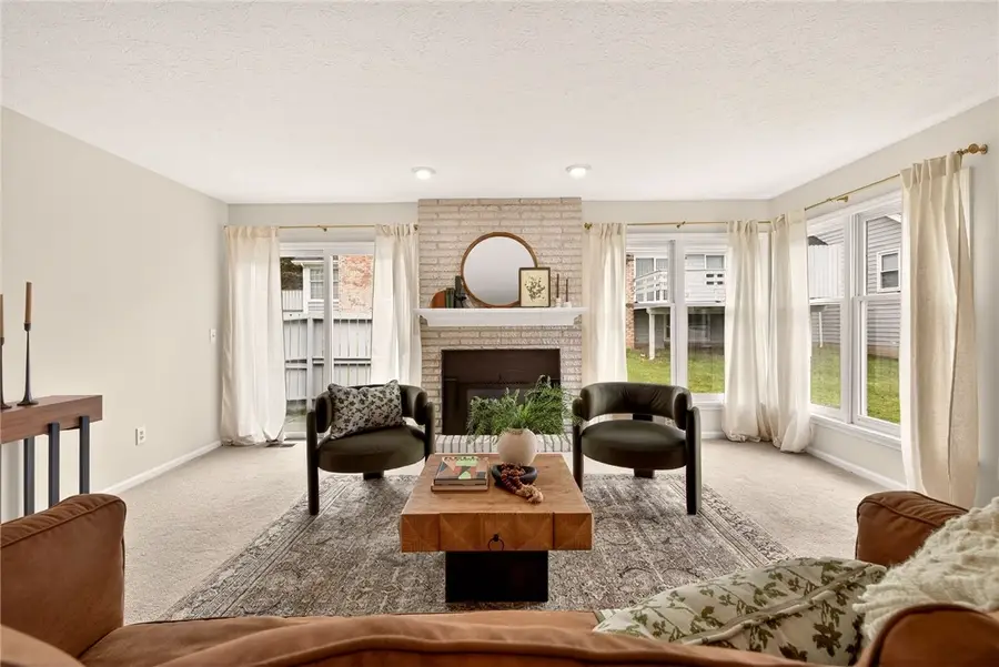 94 Greenwood Park, Pittsford, NY 14534 - #3