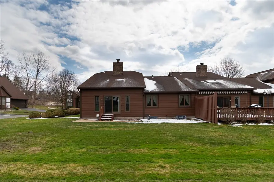 40 Cambridge Court, Fairport, NY 14450 - #3