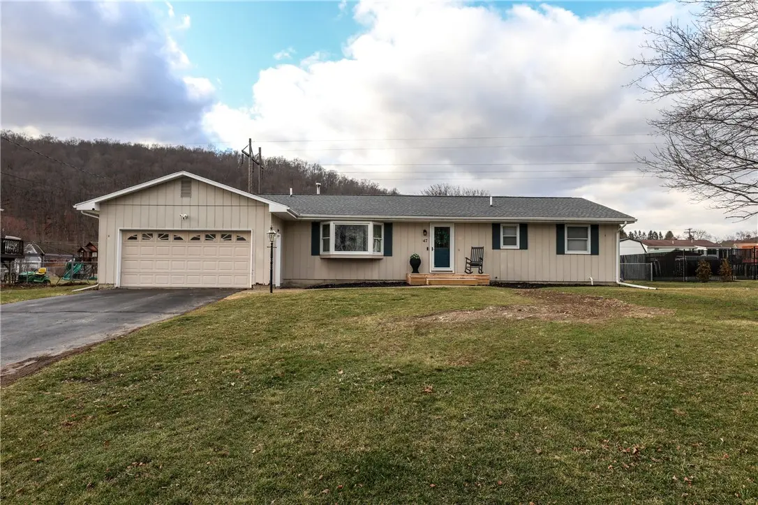 47 Groff Road, Horseheads, NY 14845 - #1