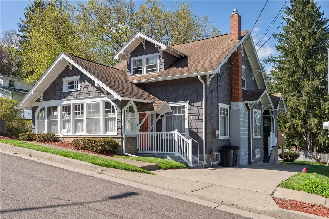 37 W Vanscoter Street, Hornell, NY 14843 - #1