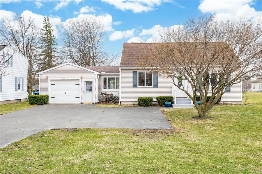 2191 Westside Drive, Rochester, NY 14624 - #2