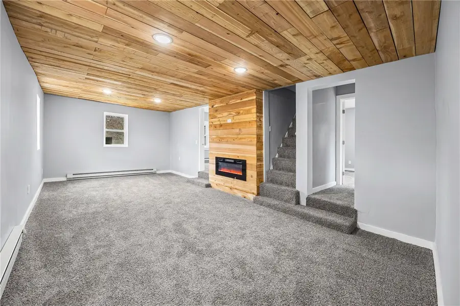 51 W Elizabeth Street, Waterloo, NY 13165 - #3