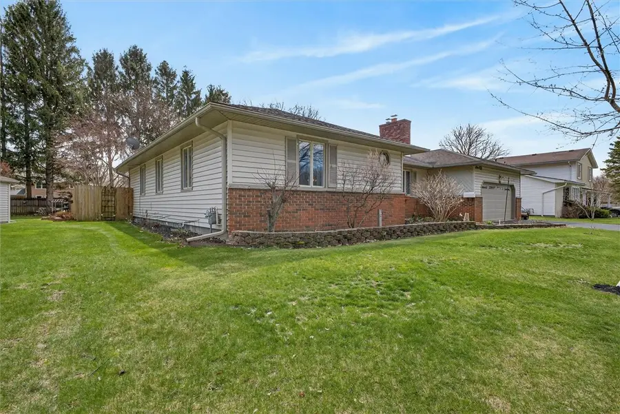 66 Rick Edge Circle, Rochester, NY 14609 - #3