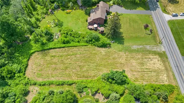 1151 Ogden-parma Tl Road, Spencerport, NY 14559