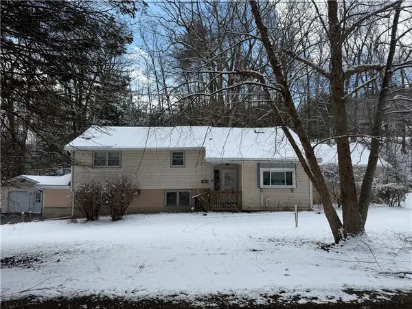 10 Weaver Creek Road, Painted Post, NY 14870