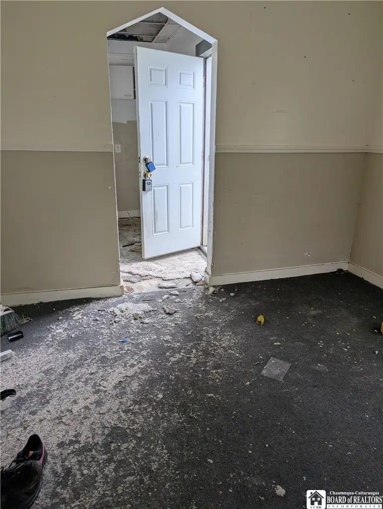 1512 Willow Avenue, Niagara Falls, NY 14305 - #3