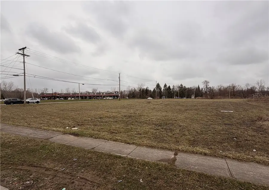 1150 N Greece Road, Rochester, NY 14626 - #2