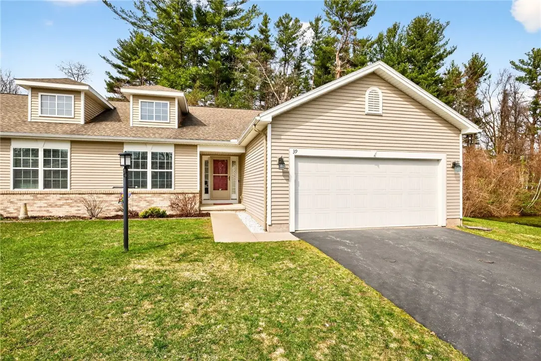 39 Angela Villa Lane, Rochester, NY 14626 - #1