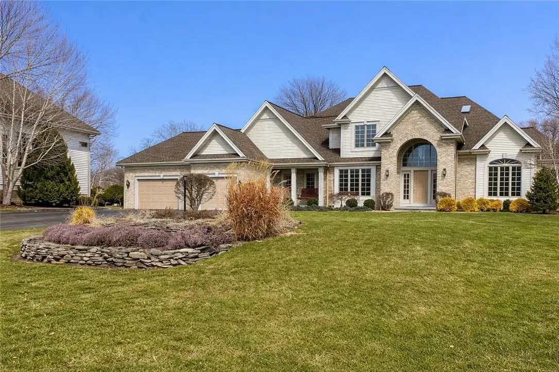 5 Blue Pine Circle, Penfield, NY 14526 - #1