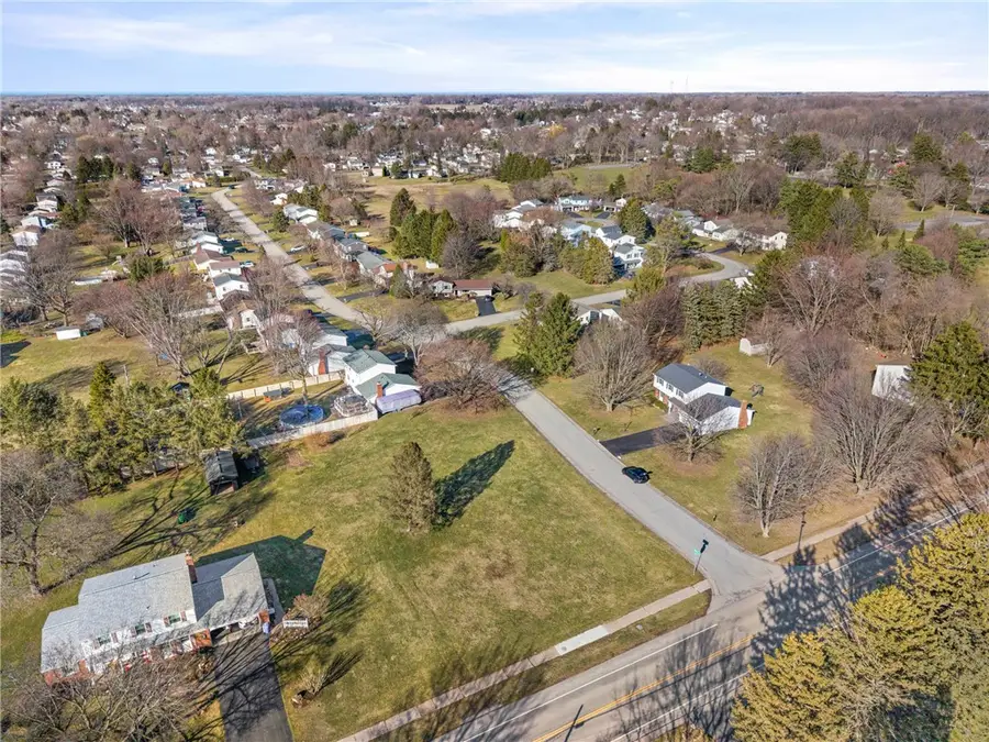 668 Embury Road, Rochester, NY 14625 - #3