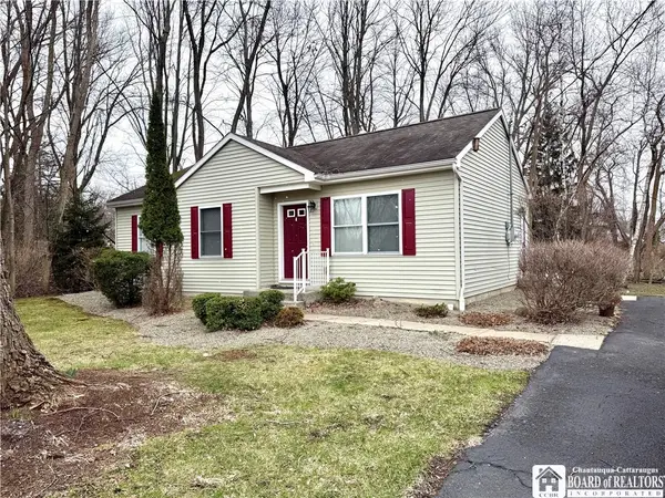 1 Middlesex Drive, Fredonia, NY 14063