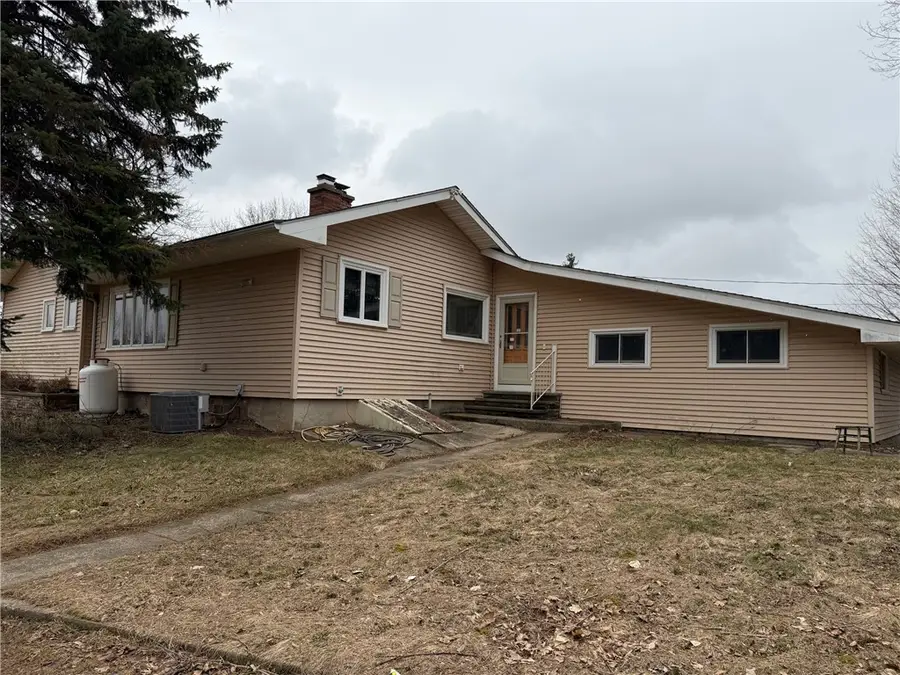 3912 Long Bridge Road, Albion, NY 14411 - #3