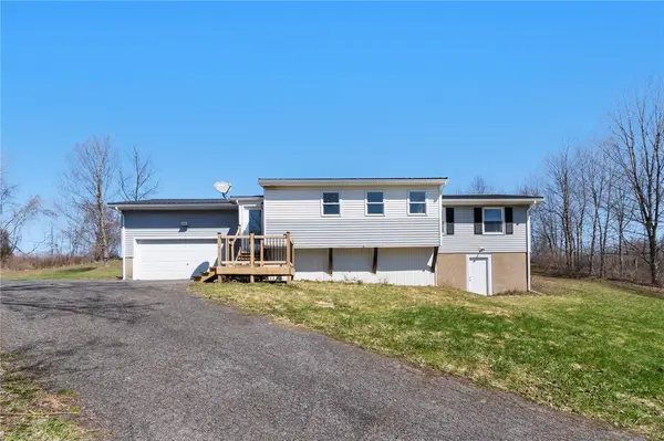 7721 Mcmullen Rd, Lyons, NY 14489