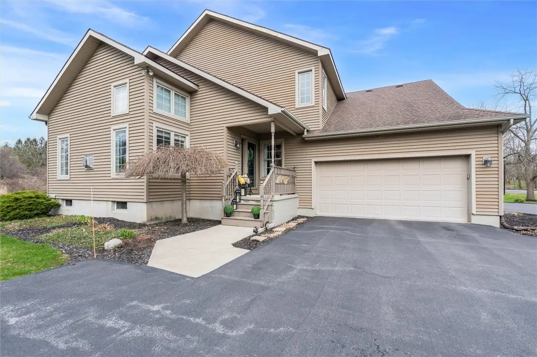 24 Willowbrook Drive, Auburn, NY 13021 - #1