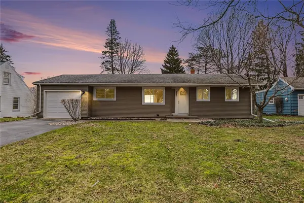 222 W Craig Hill Drive, Rochester, NY 14626