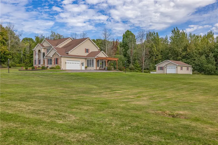 6426 Lake Bluff Road, North Rose, NY 14516 - #2