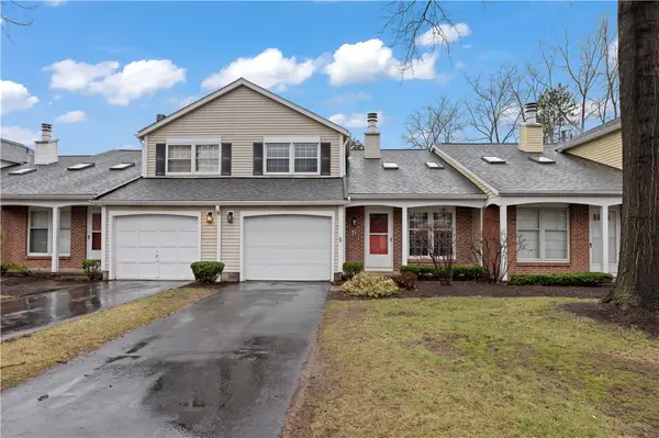 71 Old Pine Lane, Rochester, NY 14615