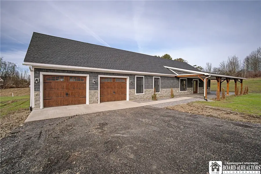 2949 West Oak Hill Rd, Jamestown, NY 14701 - #2